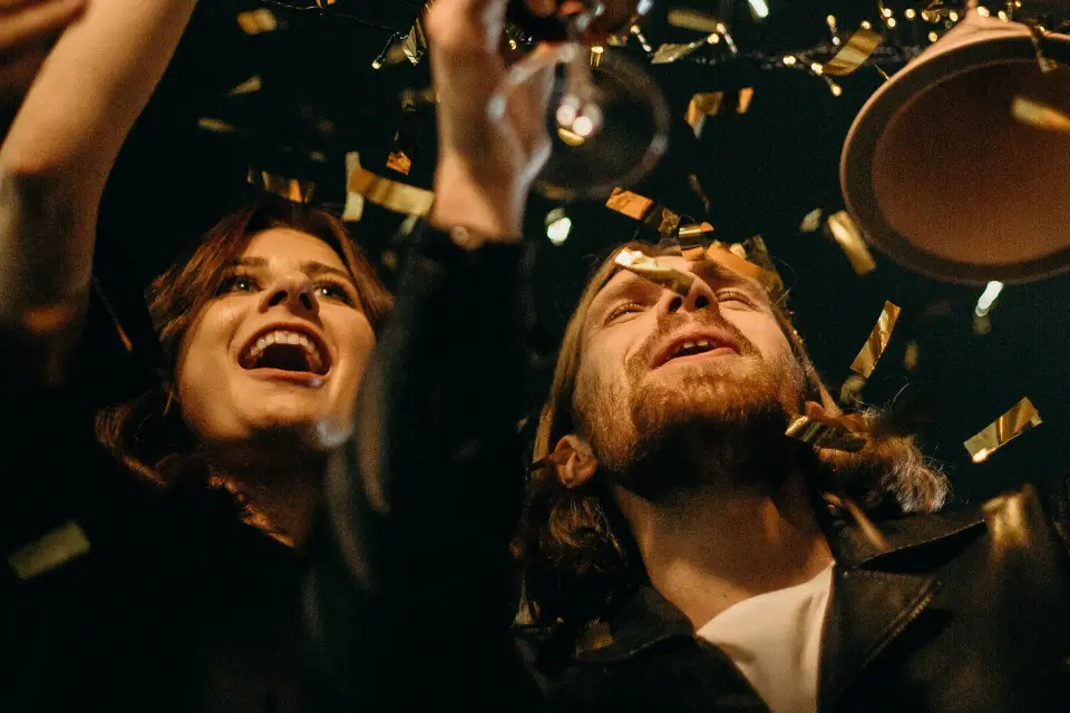 Festeggiare il compleanno a Napoli coast to coast in barca. Party privato con terrazza panoramica vista mare personal chef e servizio hostess