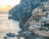 Positano e la Costiera Amalfitana in catamarano. Tour privato in barca. Amalfi e Sorrento con skipper e servizio hostess.