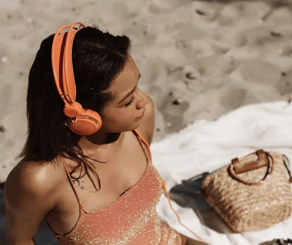 Pacchetti addio al nubilato Napoli. Party privato in barca per le amiche. Lussuosi catamarani e yacht con personal chef e servizio hostess.