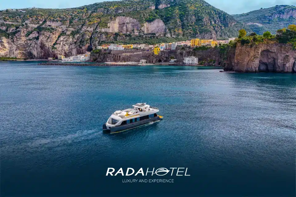 Motor Yacht Overblue 64, un gioiello della nautica di 21 metri, concepito per garantire un comfort ineguagliabile con chef privato a bordo.